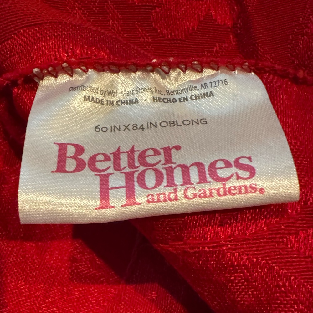 Red Tablecloth - Better Homes And Gardens - Picture 3 of 4